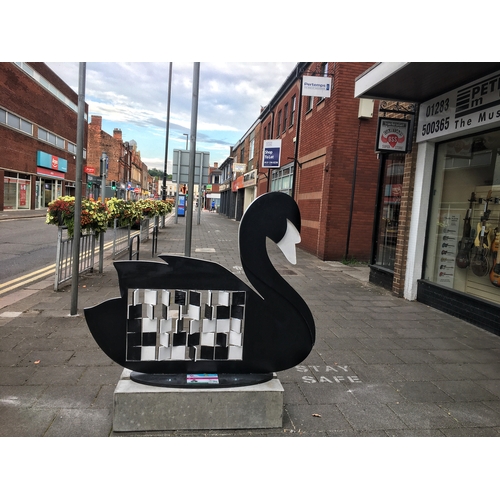 16 - SWAN 'FLAPPING SWAN', Sponsored by Marston's Brewery, East Staffordshire Borough Council and The Bre... 