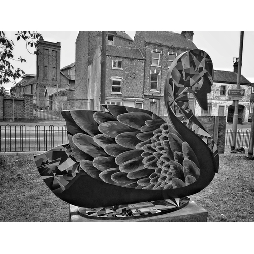 19 - SWAN 'BLACK DIAMOND', Artist Tilley Bancroft, Sponsor Roger Bullivant, Sponsored by Marston's Brewer... 