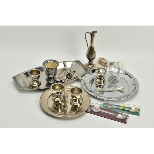 111 - A SMALL SELECTION OF METALWARE, to include two silver engine turn design napkin rings, hallmarked Bi... 