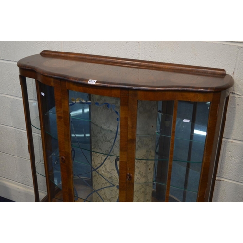 1231 - AN EARLY TO MID 20TH CENTURY WALNUT TWO DOOR CHINA CABINET, width 107cm x depth 36cm x height 117cm ... 