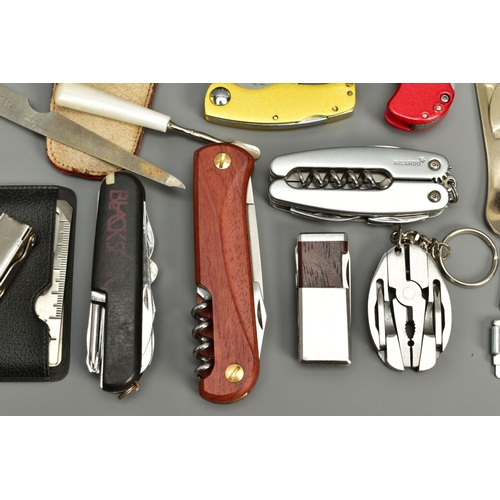 271 - A NUMBER OF MULTI TOOLS comprising of a Ricardo multi tool, seven unnamed multi tools, a set of EKA ... 