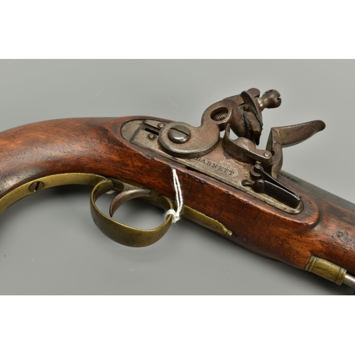 292 - A 16 BORE FLINTLOCK REVENUE CUSTOMS SERVICE ISSUE PISTOL CIRCA 1800, fitted with a round flat topped... 