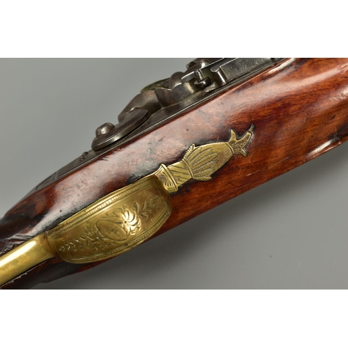 293 - A FLINTLOCK BLUNDERBUSS, fitted with a flared muzzle 16 inches brass barrel, the top of the barrel b... 