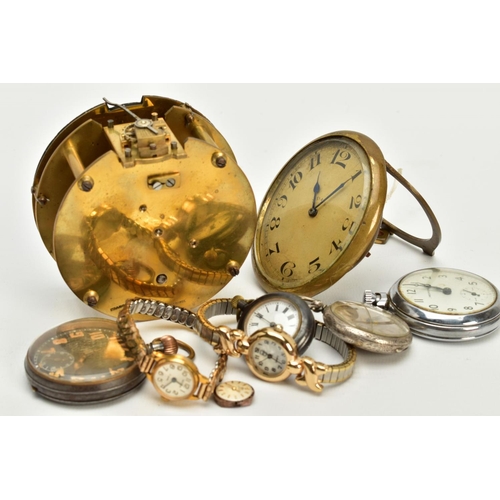 39 - A SELECTION OF CLOCKS, WRISTWATCHES AND POCKET WATCHES, to include a brass travel clock, gold dial, ... 