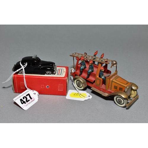 427 - A TINPLATE CLOCKWORK FIRE ENGINE, faded brown bonnet and cab, red chassis and body, movable ladder, ... 