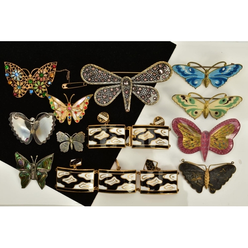 67 - A COLLECTION OF BUTTERFLY BROOCHES AND A BRACELET, to include ten butterfly brooches of various desi... 