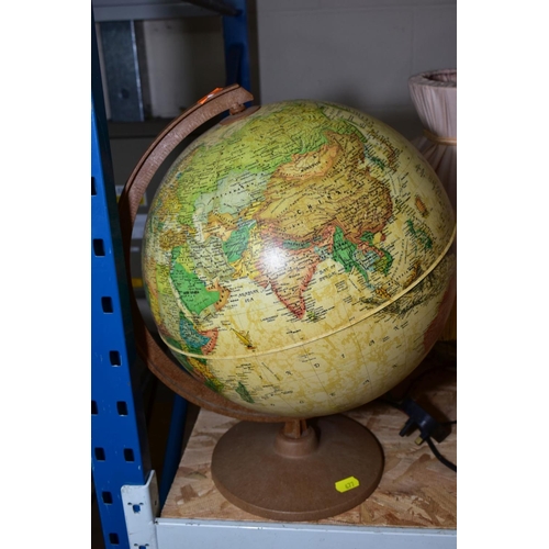 677 - A MODERN ELECTRIC RICOGLOBUS GLOBE AND STAND, with a Satsuma vase converted to a table lamp with a b... 