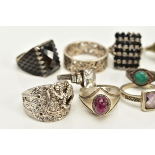 80 - A SELECTION OF WHITE METAL RINGS, to include thirteen rings of various designs such as a rectangular... 