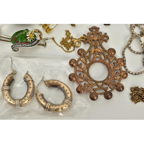 95 - A QUANTITY OF JEWELLERY, to include a pair of 9ct gold hoop earrings, hallmarked 9ct gold Birmingham... 