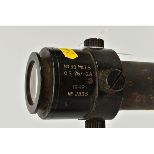 121 - A 1942 DATED NO 39, MK I.S O.S 767-GA ANTI TANK GUN SIGHT, possibly for mounting on a 6lb British An... 