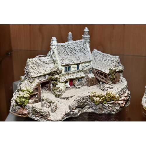 359 - A BOXED ILLUMINATED LILLIPUT LANE SCULPTURE 'Bluebell Line' L2794, with deeds, together with boxed s... 