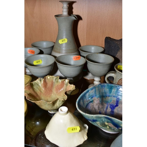 411 - A GROUP OF STUDIO POTTERY ITEMS, to include Michael John Haswell vase, monogram MJH and 1972 to base... 