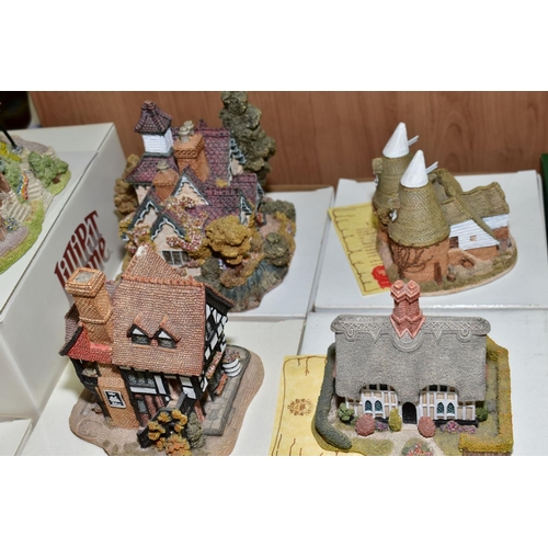 425 - EIGHTEEN BOXED LILLIPUT LANE SCULPTURES, all with deeds except where mentioned, comprising twelve fr... 