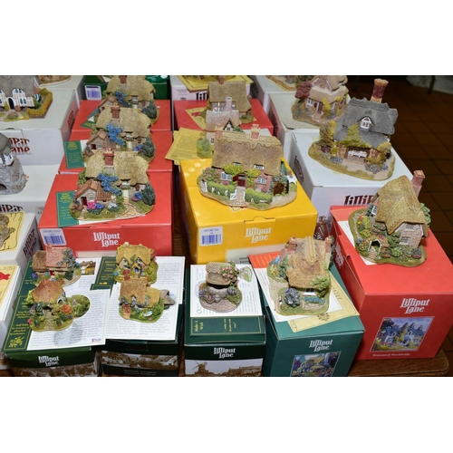 426 - EIGHTEEN BOXED LILLIPUT LANE SCULPTURES, all with deeds, comprising 'Hampton Court Palace' L2248, (B... 