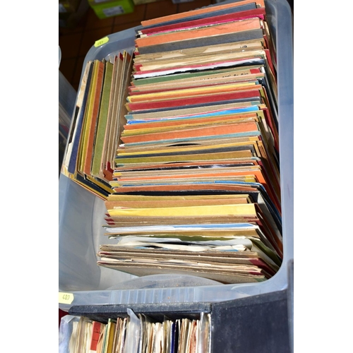 489 - A TRAY AND TWO SINGLES CASES CONTAINING OVER ONE HUNDRED AND EIGHTY 7'' SINGLES including Generation... 