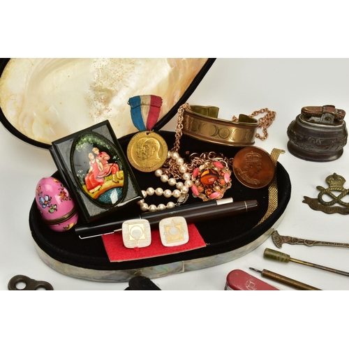 58 - A SELECTION OF MISCELLANEOUS ITEMS, to include a mother of pearl shell jewellery box and contents su... 