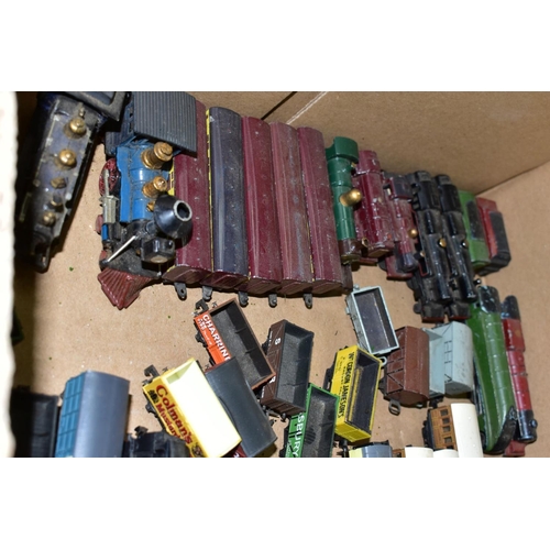 590 - A QUANTITY OF UNBOXED AND ASSORTED N GAUGE MODEL RAILWAY ITEMS, to include Graham Farish class 4P Co... 