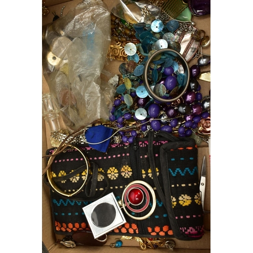 82 - A SELECTION OF MAINLY COSTUME JEWELLERY, to include a silver Scottish thistle openwork brooch set wi... 