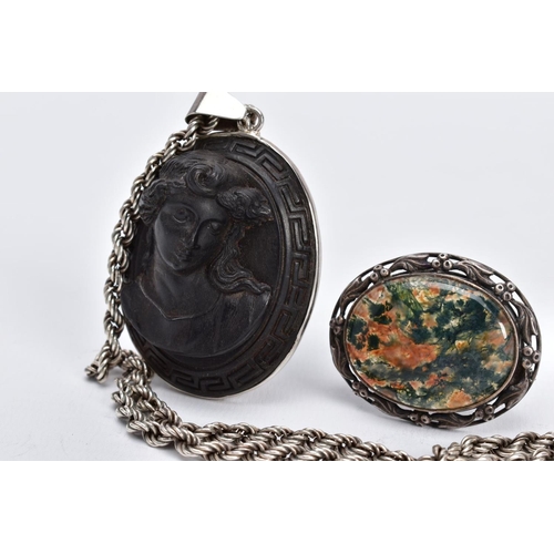 17 - A SILVER AGATE BROOCH AND A HIGH RELIEF CAMEO PENDANT NECKLACE, the silver brooch designed with an o... 