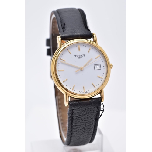 26 - A GENTS 18CT GOLD TISSOT WRISTWATCH, designed with a white dial, dial signed 'Tissot 1853' baton mar... 