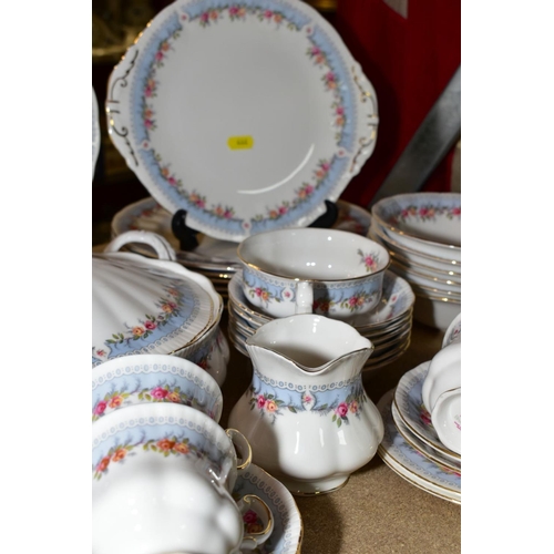 444 - A PARAGON BRIDESMAID PATTERN COMPREHENSIVE DINER SERVICE, comprising an oval meat plate, a pair of v... 