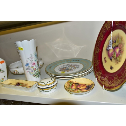 466 - A GROUP OF AYNSLEY BONE CHINA, including an 'Orchard Gold' pin dish (second) and a cabinet plate wit... 