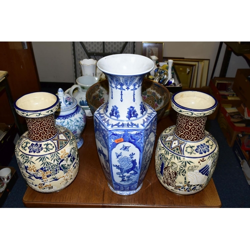 474 - FIVE BOXES AND LOOSE CERAMICS, including a small Victorian moulded stoneware teapot, a.f., a Portmer... 