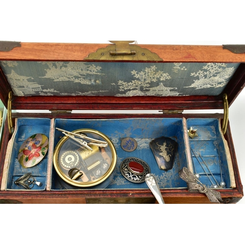 108 - A WOODEN JEWELLERY BOX AND ITEMS, the hinged wooden jewellery box, set with carved openwork hardston... 