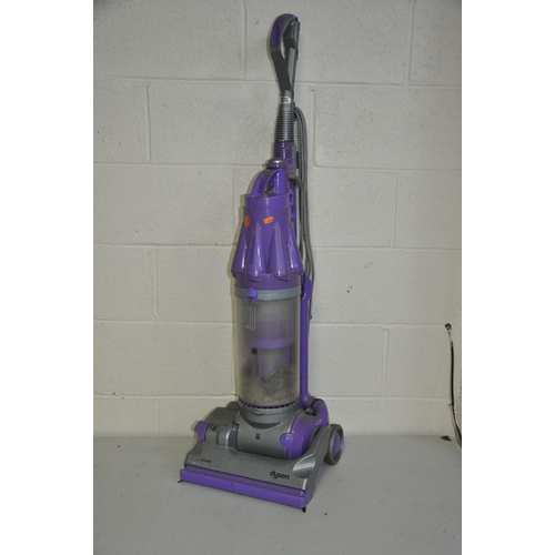 1119 - A DYSON DC07 ANIMAL VACUUM CLEANER (PAT pass and working)