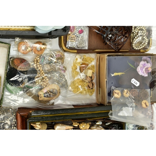 113 - THREE TRAYS OF ITEMS, to include two wooden handled trays with various bags of vintage buttons and b... 