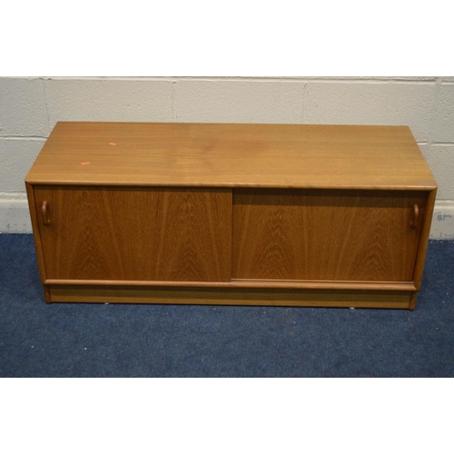 1307 - A 1970'S/80'S DANISH TEAK DOUBLE SLIDING DOOR CABINET, width 121cm x depth 45cm x height 47cm