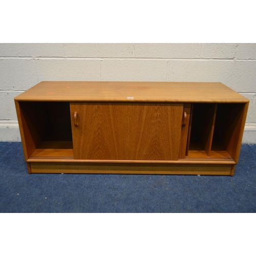 1307 - A 1970'S/80'S DANISH TEAK DOUBLE SLIDING DOOR CABINET, width 121cm x depth 45cm x height 47cm