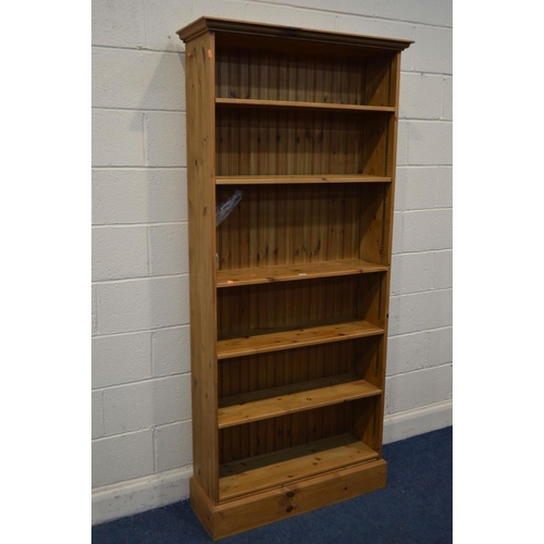 1315 - A MODERN PINE OPEN BOOKCASE, width 94cm x depth 31cm x height 205cm