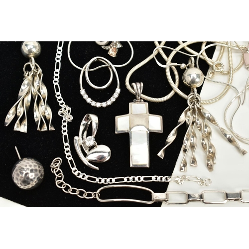 16 - A COLLECTION OF WHITE METAL ASSORTED ITEMS to include an oxidized tree frog, mother of pearl cross, ... 