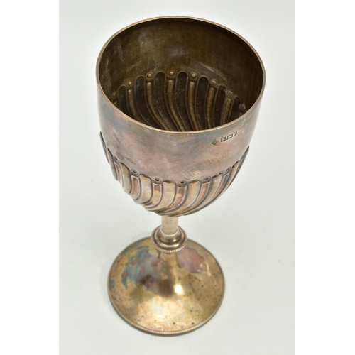 193 - A LATE VICTORIAN SILVER TROPHY CUP, the bowl with a lower band of fluted and reeded decorations, eng... 