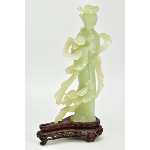 205 - THREE CARVED GREEN HARDSTONE FIGURES AND BOXES, to include a carved oriental figure of a lady, with ... 