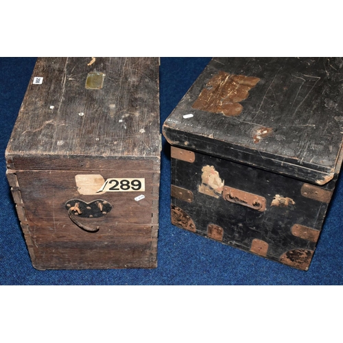 208 - A 19TH CENTURY OAK SILVER CHEST, with green cloth and paper lined fitted interior, hinged lid with b... 