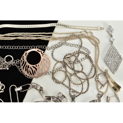 24 - A COLLECTION OF WHITE METAL ASSORTED JEWELLERY ITEMS, to include three necklaces, a plain open link ... 