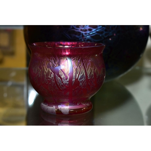 337 - A ROYAL BRIERLEY STUDIO IRIDESCENT PURPLE VASE, of squat baluster form, etched mark to base, height ... 