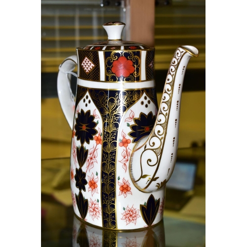 345 - A ROYAL CROWN DERBY IMARI 1128 PATTERN COFFEE POT, height 22cm, bears date code XL to cover and base... 