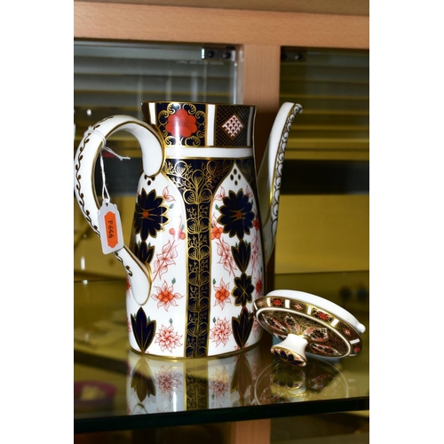 345 - A ROYAL CROWN DERBY IMARI 1128 PATTERN COFFEE POT, height 22cm, bears date code XL to cover and base... 