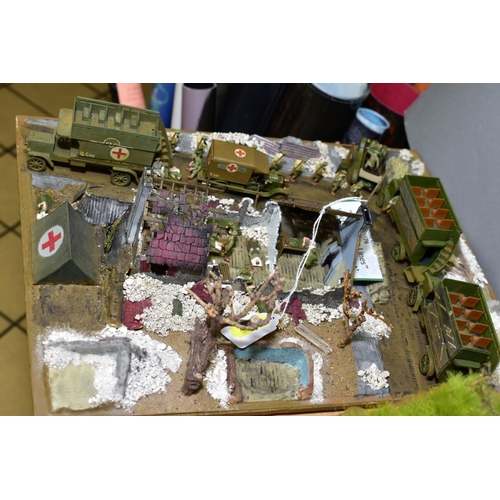 385 - TWO WORLD WAR I BATTLE SCENE DIORAMAS, 1/76 scale model 'Behind the Lines' modelled as a First Aid P... 