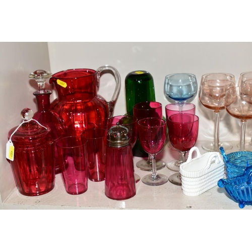 407 - A GROUP OF CRANBERRY GLASS AND OTHER GLASSWARE, including a Mary Gregory style vase, height 17cm, a ... 