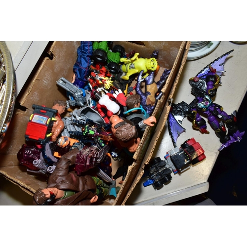 417 - A QUANTITY OF ASSORTED MODERN ACTION MAN AND OTHER ACTION FIGURES, to include Transformers, Power Ra... 