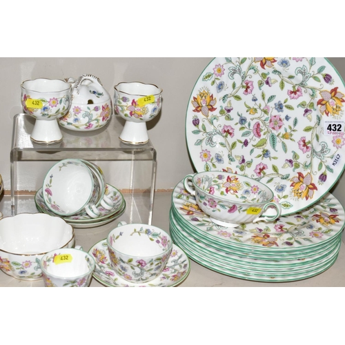 432 - MINTON 'HADDON HALL DINNERWARES AND TRINKETS, to include ten dinner plates, ten 20cm plates (all sec... 