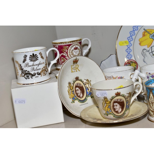 458 - A COLLECTION OF ROYAL COMMEMORTIVE CERAMICS AND GLASSWARE, mostly Elizabeth II and modern Royals, in... 