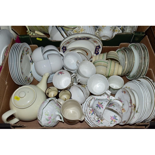 461 - SIX BOXES OF CERAMICS, MODERN PINE TOWEL RAIL, THREE TABLE LAMPS, etc, including early 20th Century ... 