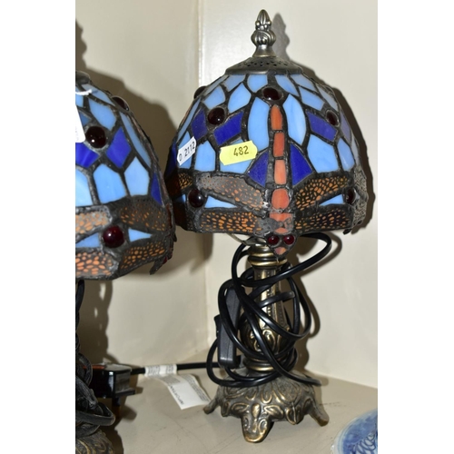 482 - A PAIR OF MODERN TIFFANY STYLE TABLE LAMPS, height approximately 30cm