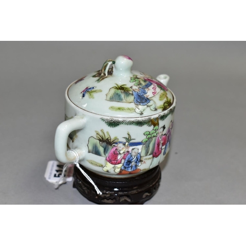 514 - A 20TH CENTURY CHINESE PORCELAIN FAMILLE ROSE TEAPOT, of circular form, with peach finial, decorated... 