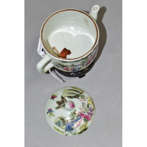 514 - A 20TH CENTURY CHINESE PORCELAIN FAMILLE ROSE TEAPOT, of circular form, with peach finial, decorated... 